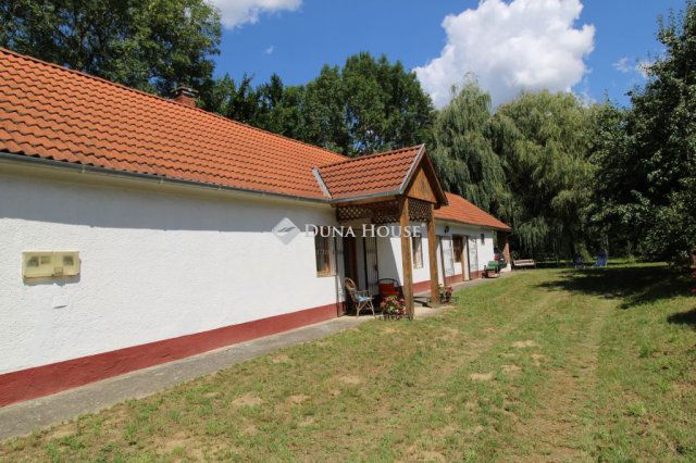 Eladó családi ház, Olaszfán 45.05 M Ft, 3 szobás