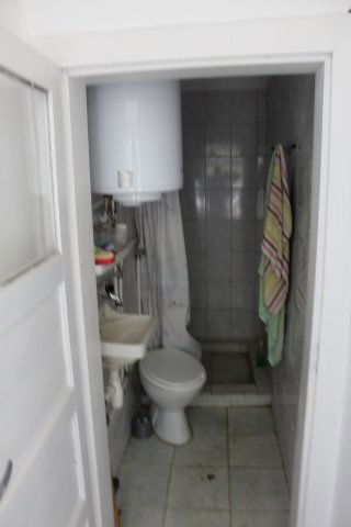Eladó családi ház, Debrecenben 12 M Ft, 1 szobás