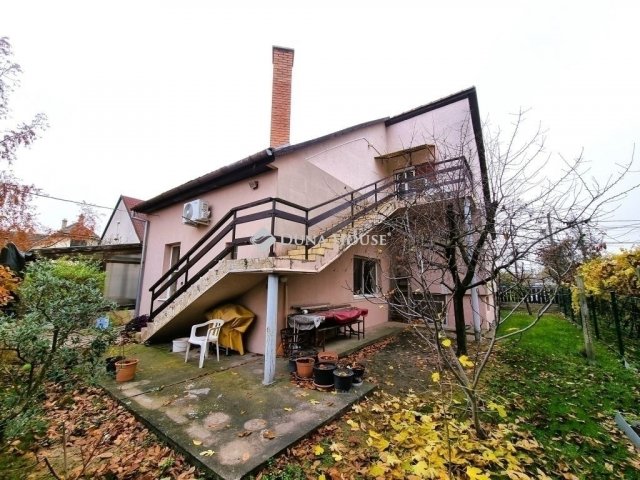 Eladó családi ház, Szigethalmon 135 M Ft, 6 szobás