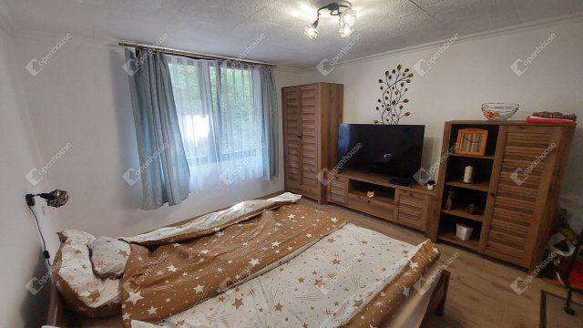 Eladó nyaraló, Oroszlányban 24.9 M Ft, 2+1 szobás