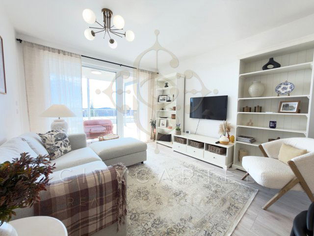 Eladó téglalakás, Balatonfüreden 199.999 M Ft, 3 szobás