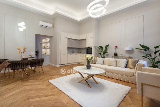 Eladó téglalakás, Budapesten, V. kerületben 239 M Ft, 3+1 szobás