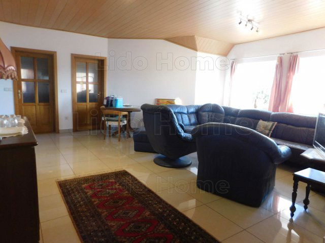 Eladó családi ház, Magyarszéken 75 M Ft, 7 szobás