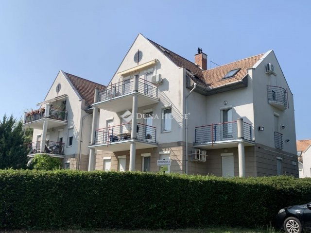Eladó téglalakás, Budapesten, III. kerületben 143.7 M Ft