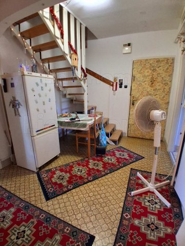 Eladó téglalakás, Keszthelyen 65 M Ft, 3+2 szobás