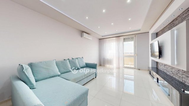 Eladó panellakás, Tiszaújvárosban 40.9 M Ft, 2 szobás