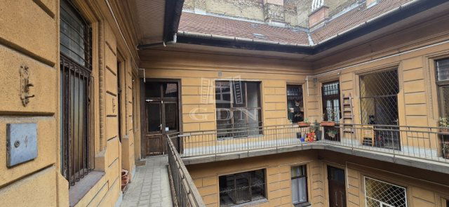 Eladó téglalakás, Budapesten, VII. kerületben 114.9 M Ft