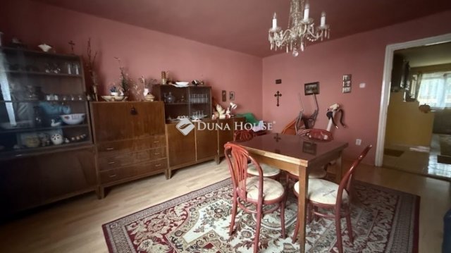 Eladó családi ház, Szombathelyen 85.9 M Ft, 5 szobás