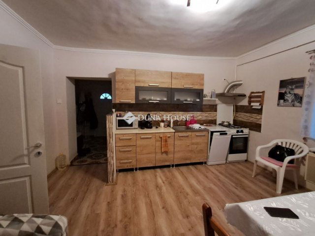 Eladó családi ház, Tószegen, Szabadság úton 19.9 M Ft