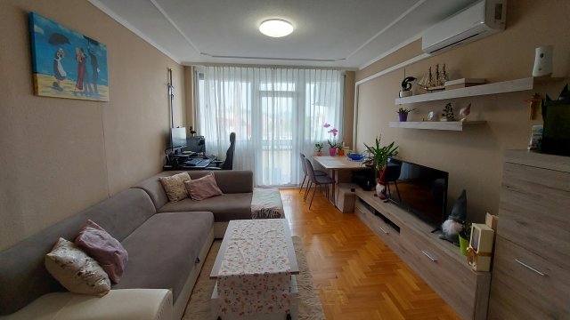 Eladó panellakás, Budapesten, IV. kerületben, Aradi utcában