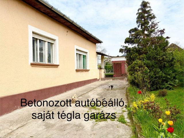 Eladó családi ház, Bagon 68.49 M Ft, 4 szobás