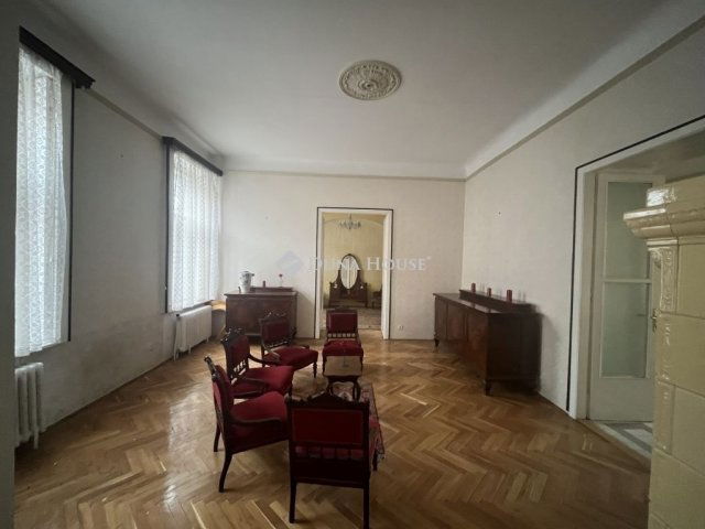 Eladó családi ház, Budapesten, VIII. kerületben 279 M Ft