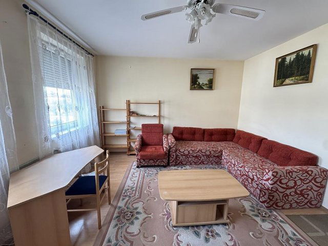 Kiadó téglalakás, albérlet, XV. kerületben, Illyés Gyula utcában