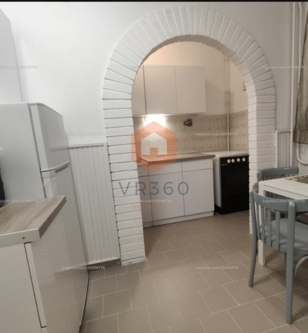 Eladó téglalakás, Pécsett 92 M Ft, 3 szobás