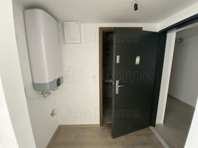 Eladó téglalakás, Siófokon 79.228 M Ft, 2 szobás