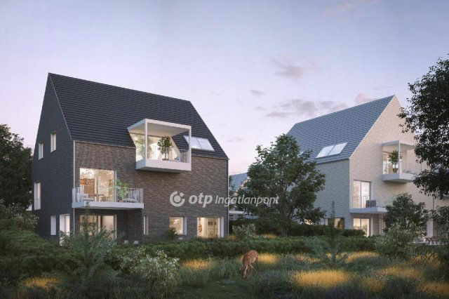 Eladó téglalakás, Balatonfüreden 195 M Ft, 4 szobás