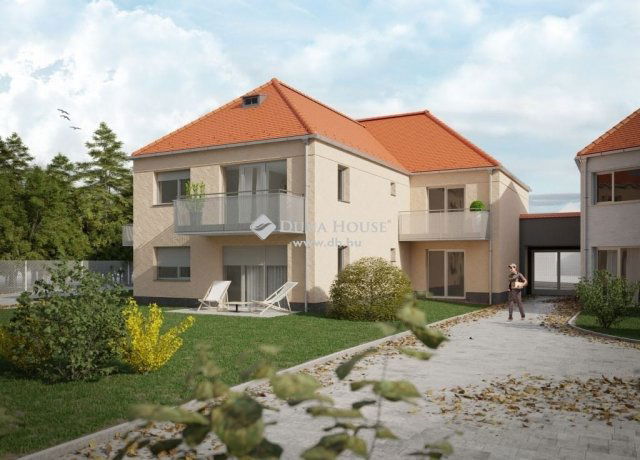 Eladó téglalakás, Siklóson 49.7 M Ft, 2+1 szobás