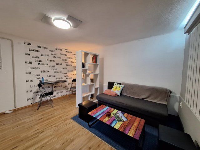 Eladó téglalakás, Hévízen 17.9 M Ft, 1 szobás