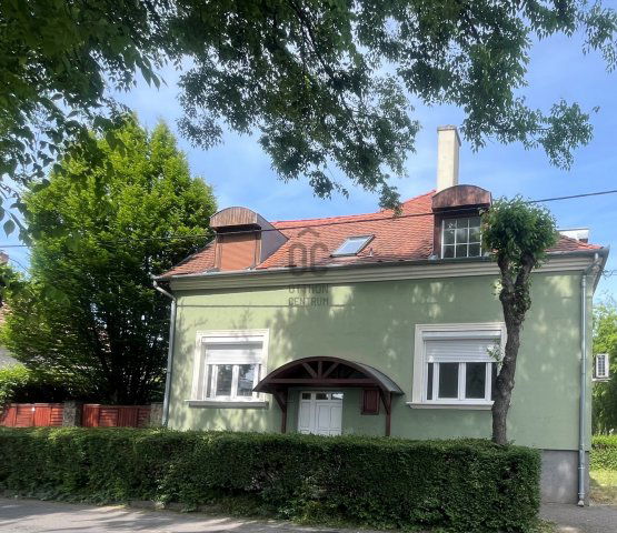 Kiadó családi ház, albérlet, Sopronban 598 E Ft / hó, 6 szobás