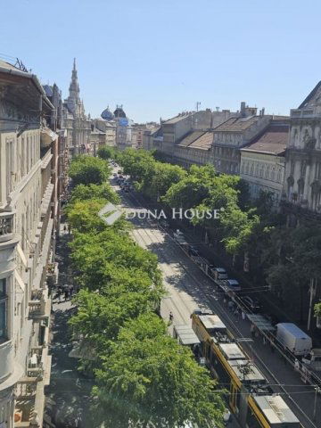 Eladó téglalakás, Budapesten, VII. kerületben 189 M Ft, 3 szobás