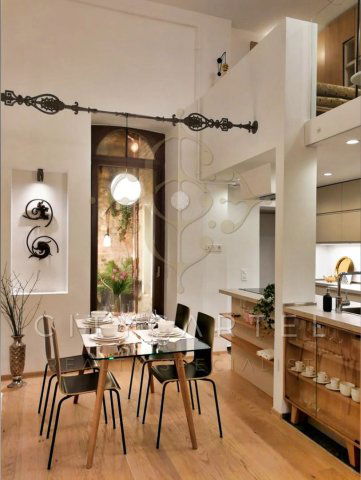 Eladó téglalakás, Budapesten, VI. kerületben 99 M Ft, 2 szobás