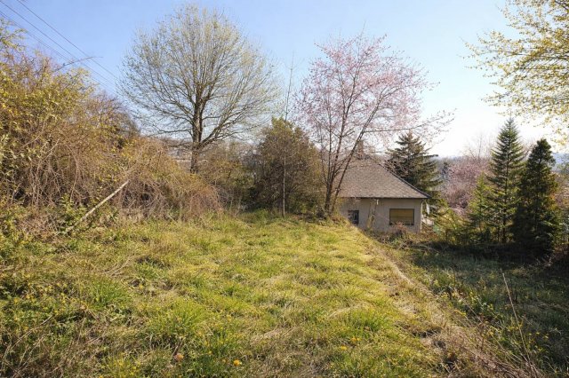 Eladó telek, Budapesten, III. kerületben 285 M Ft