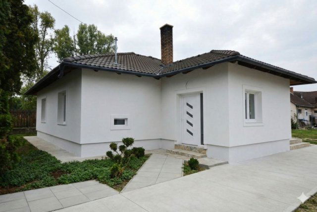 Eladó családi ház, Százhalombattán 105 M Ft, 2+2 szobás