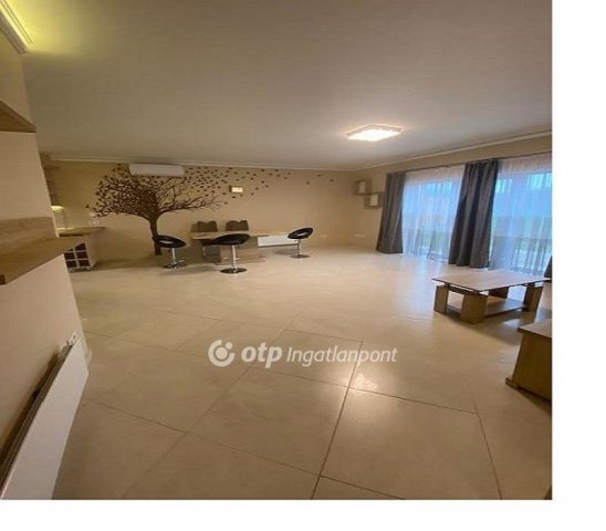 Eladó családi ház, Gyöngyösön 74.9 M Ft, 3 szobás