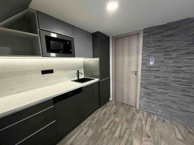 Eladó téglalakás, Budapesten, VII. kerületben, Dembinszky utcában