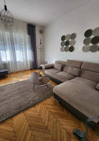 Eladó téglalakás, Pécsett 119.9 M Ft, 3 szobás