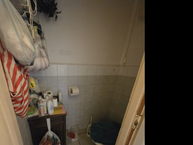 Eladó családi ház, Gyúrón 42 M Ft, 2 szobás