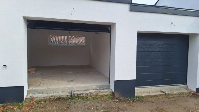 Eladó ikerház, Gödöllőn 109.9 M Ft, 4 szobás