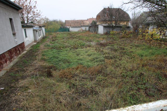 Eladó telek, Balatonszabadiban 18 M Ft / költözzbe.hu