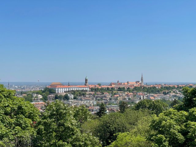 Eladó családi ház, Budapesten, XII. kerületben, Határőr úton