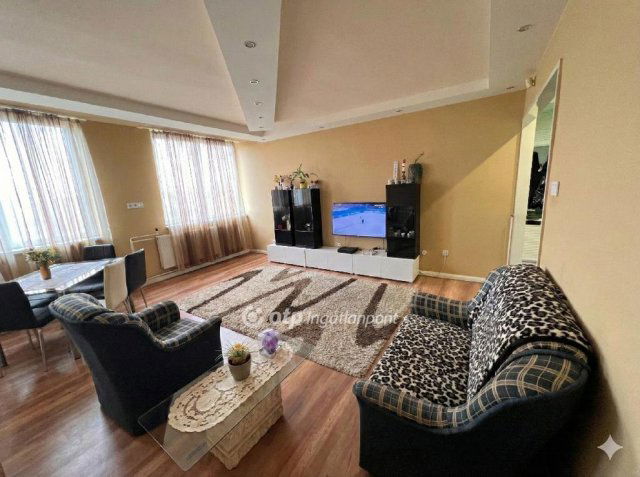 Eladó téglalakás, Nyíregyházán 69.9 M Ft, 3 szobás