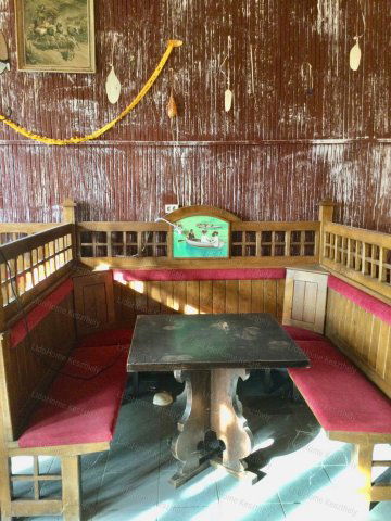 Eladó üzlethelyiség, Szentgyörgyváron 21 M Ft, 4+4 szobás