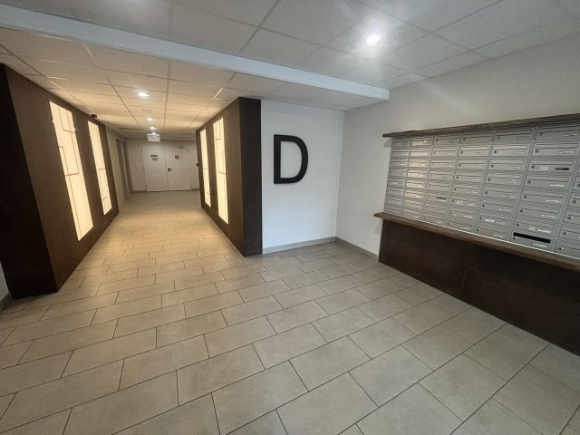 Eladó téglalakás, Budapesten, XI. kerületben 220 M Ft