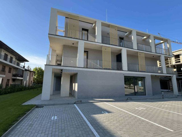 Eladó téglalakás, Balatonlelleén 69.99 M Ft, 3 szobás