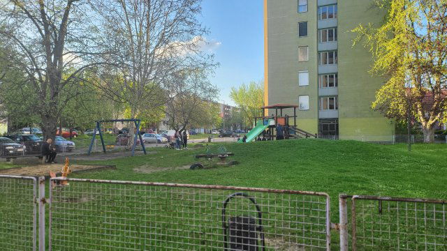 Eladó panellakás, Egerben 36.5 M Ft, 2 szobás