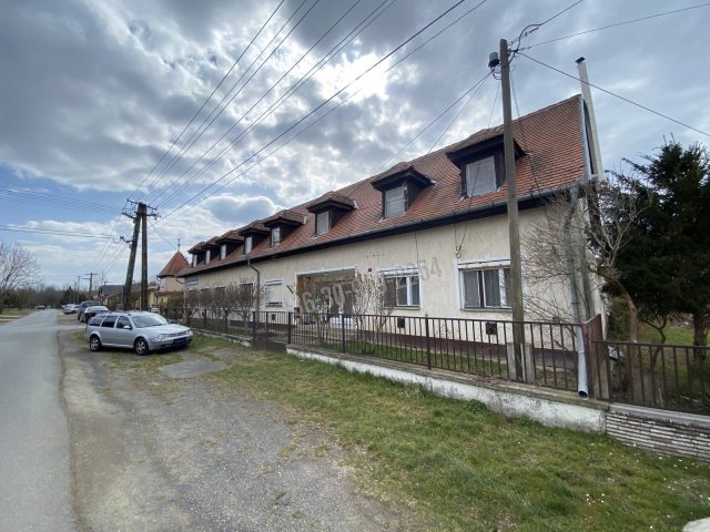 Eladó ipari ingatlan, Zalaszentgróton, Malom utcában 109.9 M Ft
