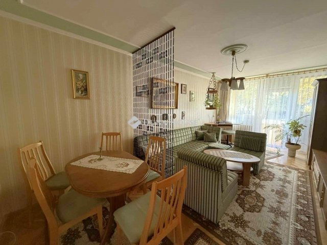 Eladó panellakás, Kecskeméten 49 M Ft, 2 szobás