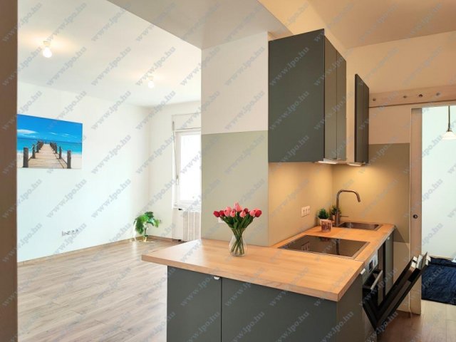 Kiadó téglalakás, albérlet, Budapesten, V. kerületben