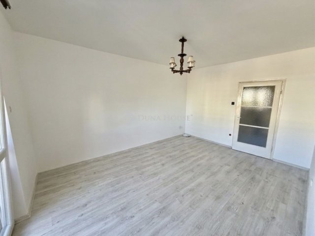 Eladó téglalakás, Budapesten, XX. kerületben 53.9 M Ft, 2 szobás