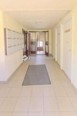 Eladó panellakás, Budapesten, XXI. kerületben 53.9 M Ft, 2 szobás