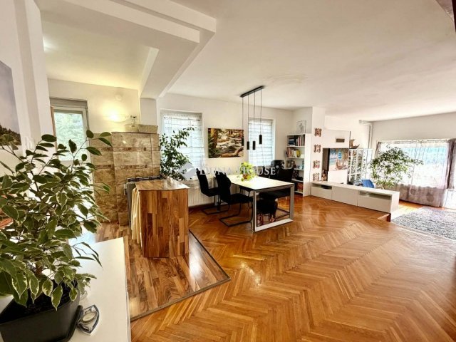 Eladó családi ház, Szentendrén 132 M Ft, 3 szobás