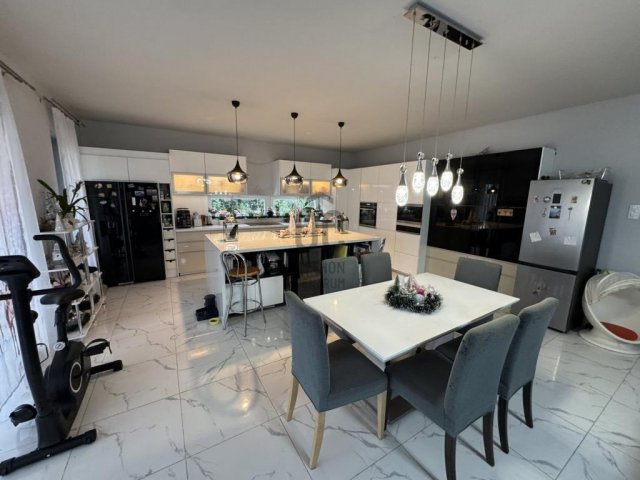 Eladó családi ház, Budapesten, XXIII. kerületben 174.5 M Ft