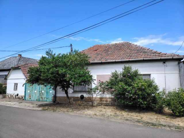 Eladó családi ház, Feldebrőn 13.7 M Ft, 3 szobás