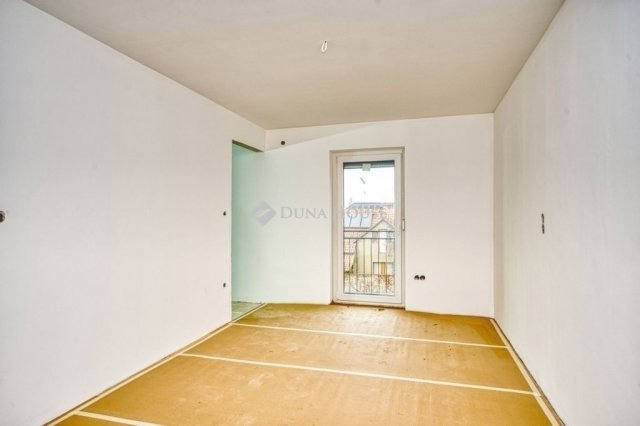 Eladó ikerház, Budapesten, XVIII. kerületben 135.5 M Ft, 5 szobás