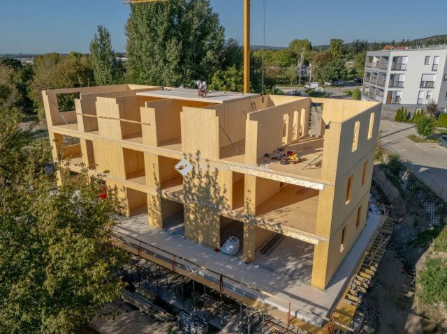 Eladó téglalakás, Balatonfüreden 99.717 M Ft, 2 szobás