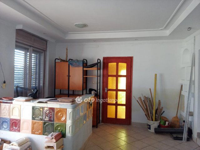 Eladó nyaraló, Dombóváron 26 M Ft, 1 szobás